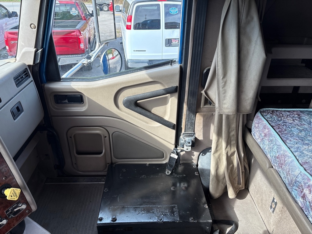 International 9200i  2005 International 9200i  2005