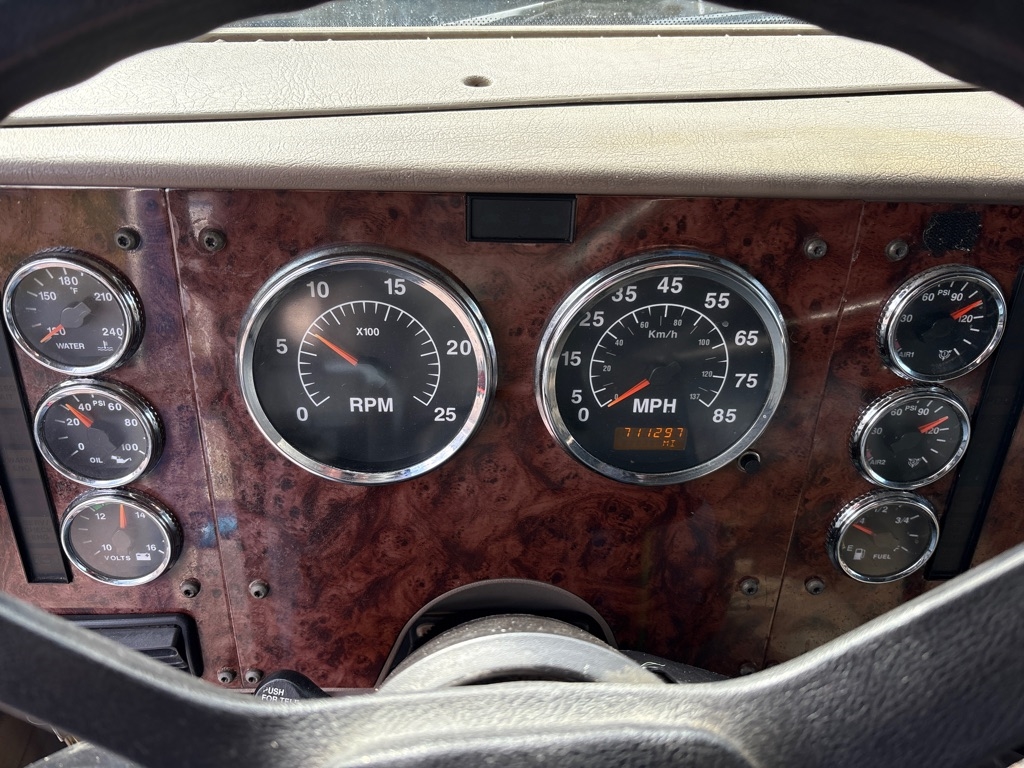 International 9200i  2005 International 9200i  2005