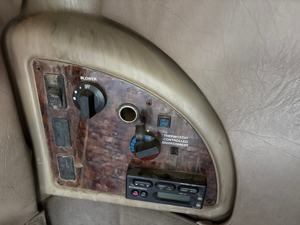 International 9200i  2005 International 9200i  2005