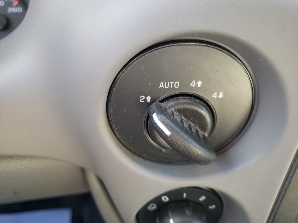 Chevrolet TrailBlazer LT3 4WD 2008 Chevrolet TrailBlazer LT3 4WD 2008