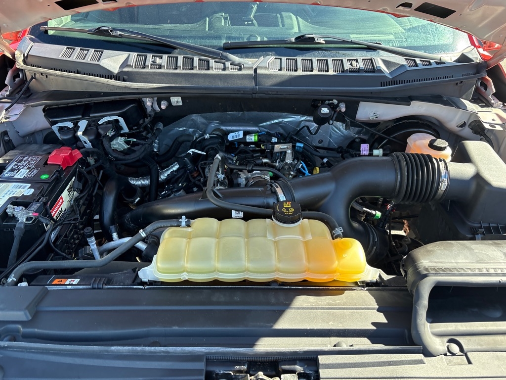 Ford F-150 XL SuperCab 8-ft. 2WD 2020 Ford F-150 XL SuperCab 8-ft. 2WD 2020