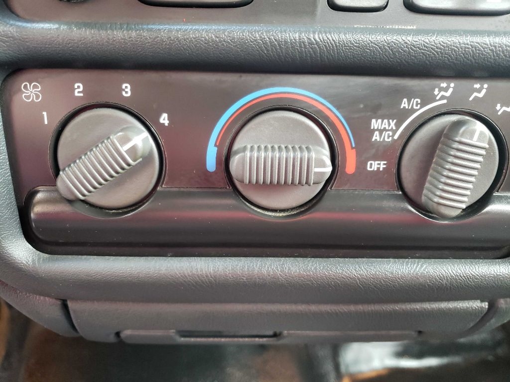 GMC Sonoma  2003 GMC Sonoma  2003