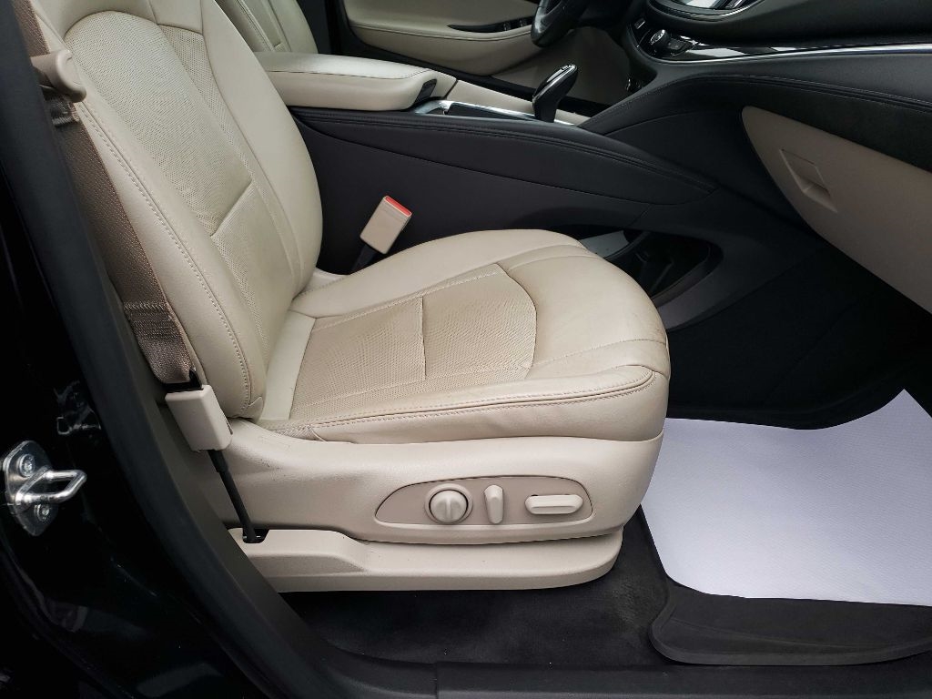 Buick Enclave Essence AWD 2019