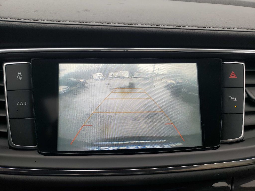 Buick Enclave Essence AWD 2019