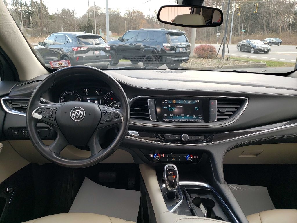 Buick Enclave Essence AWD 2019