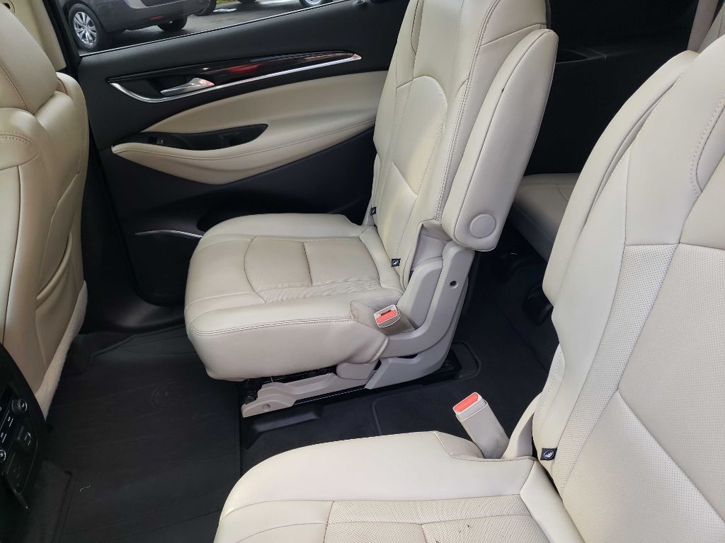 Buick Enclave Essence AWD 2019