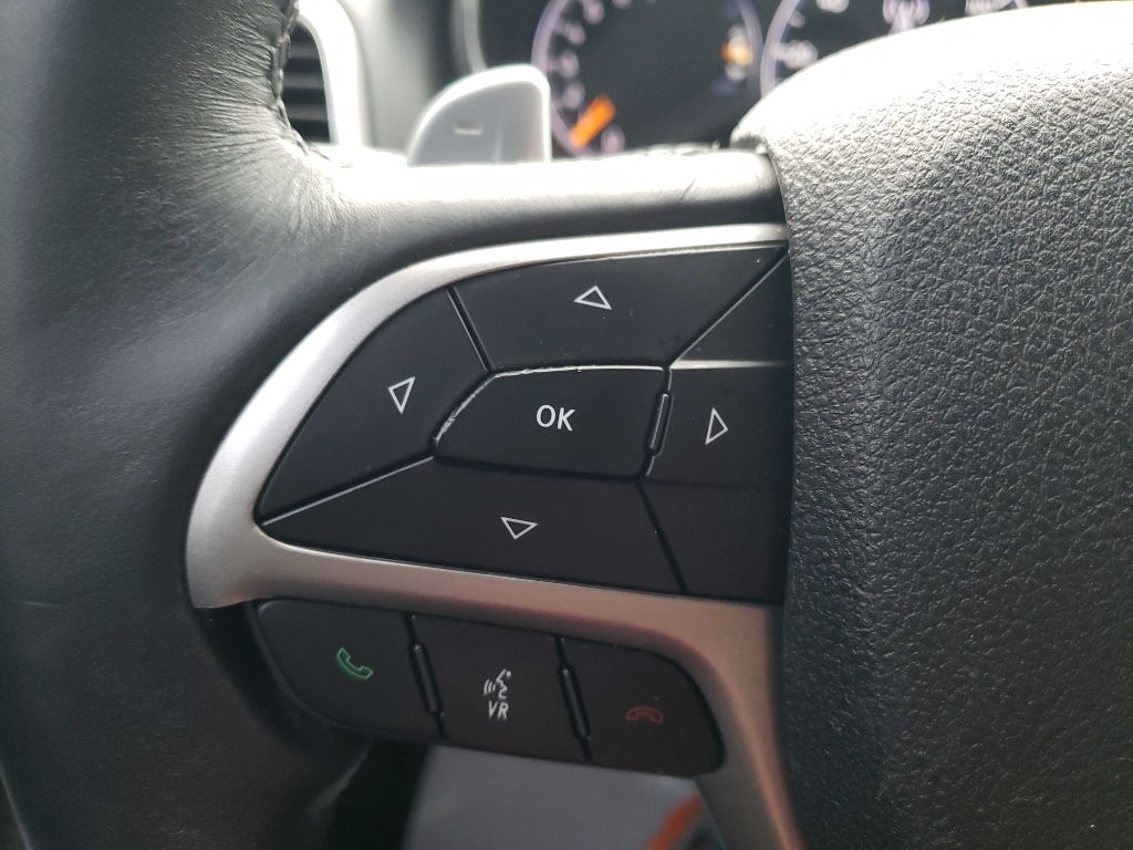 2017 Jeep Grand Cherokee Laredo 4WD