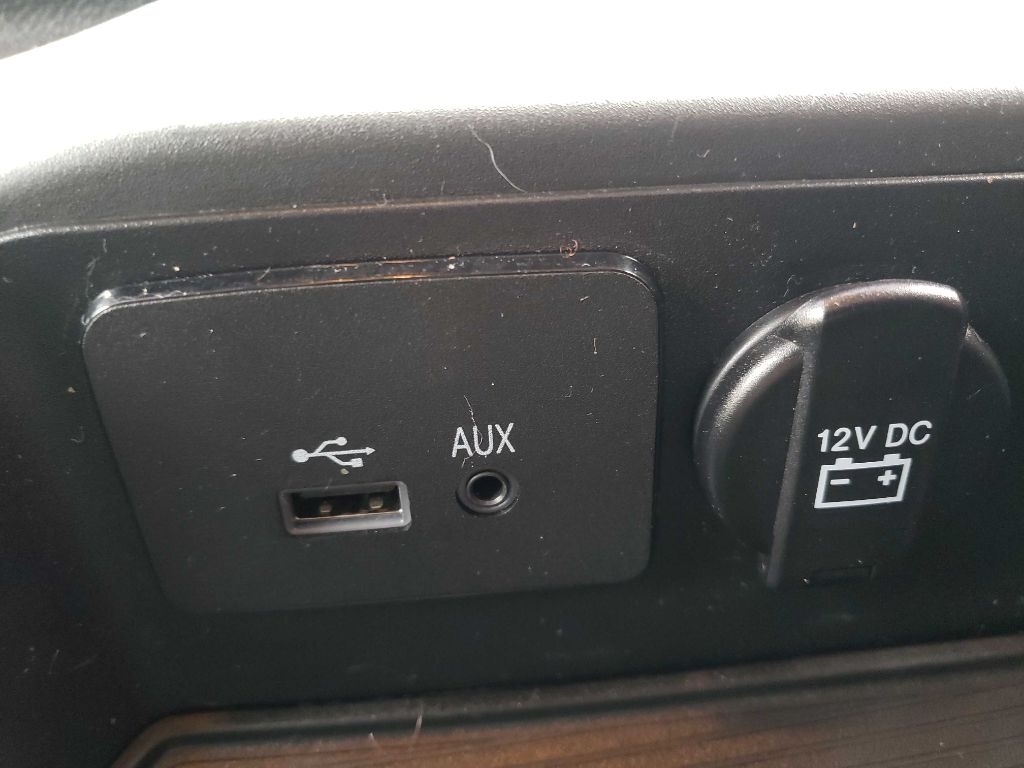 RAM 1500 Tradesman Crew Cab SWB 4WD 2017