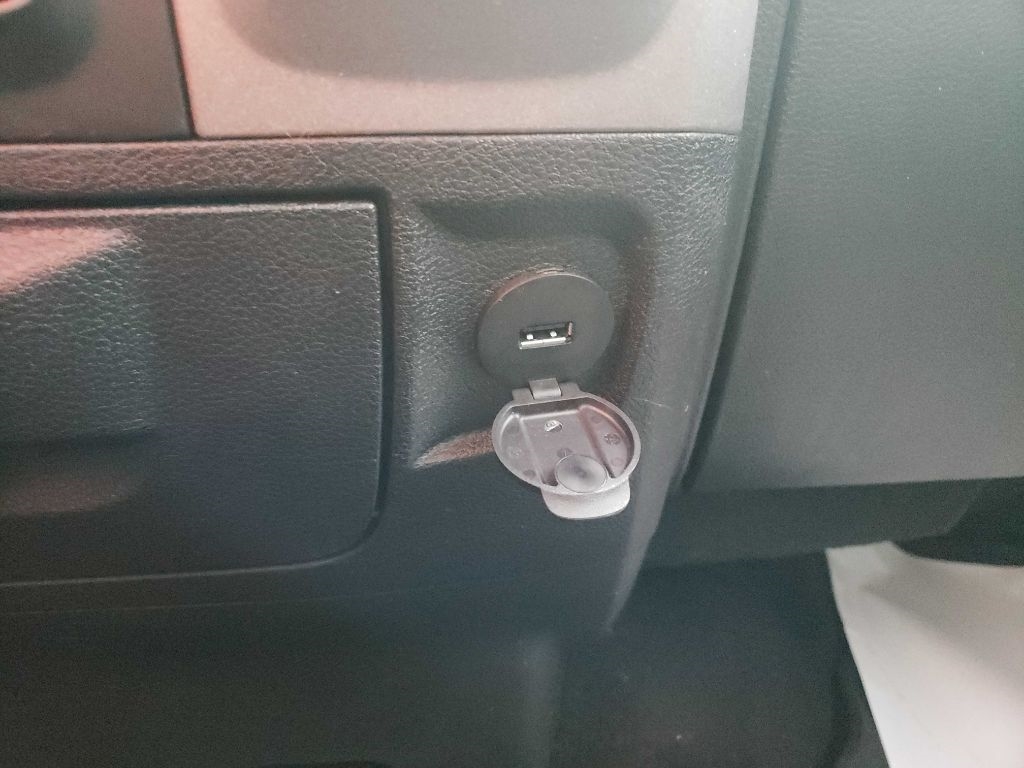 RAM 1500 Tradesman Crew Cab SWB 4WD 2017