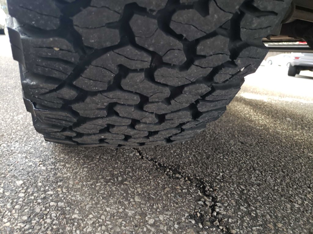 RAM 1500 Tradesman Crew Cab SWB 4WD 2017