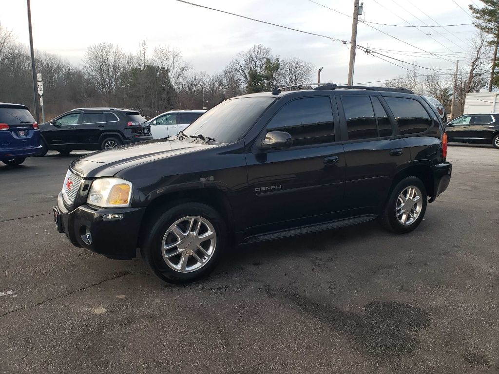 GMC Envoy XL Denali 4WD 2008