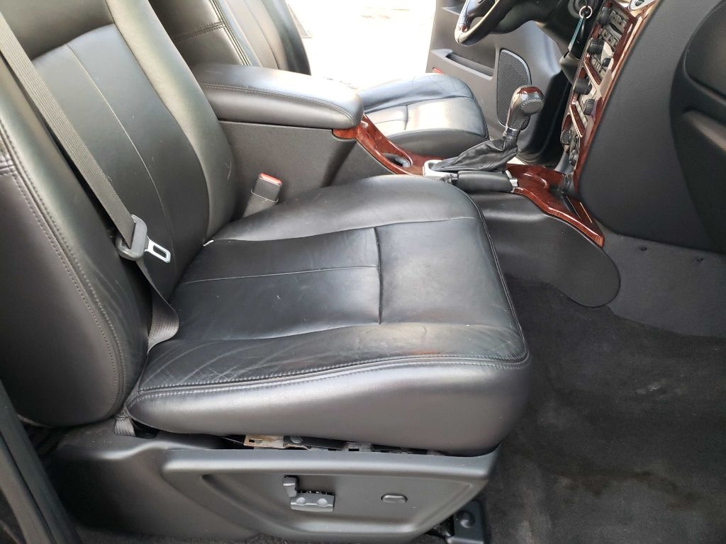 GMC Envoy XL Denali 4WD 2008