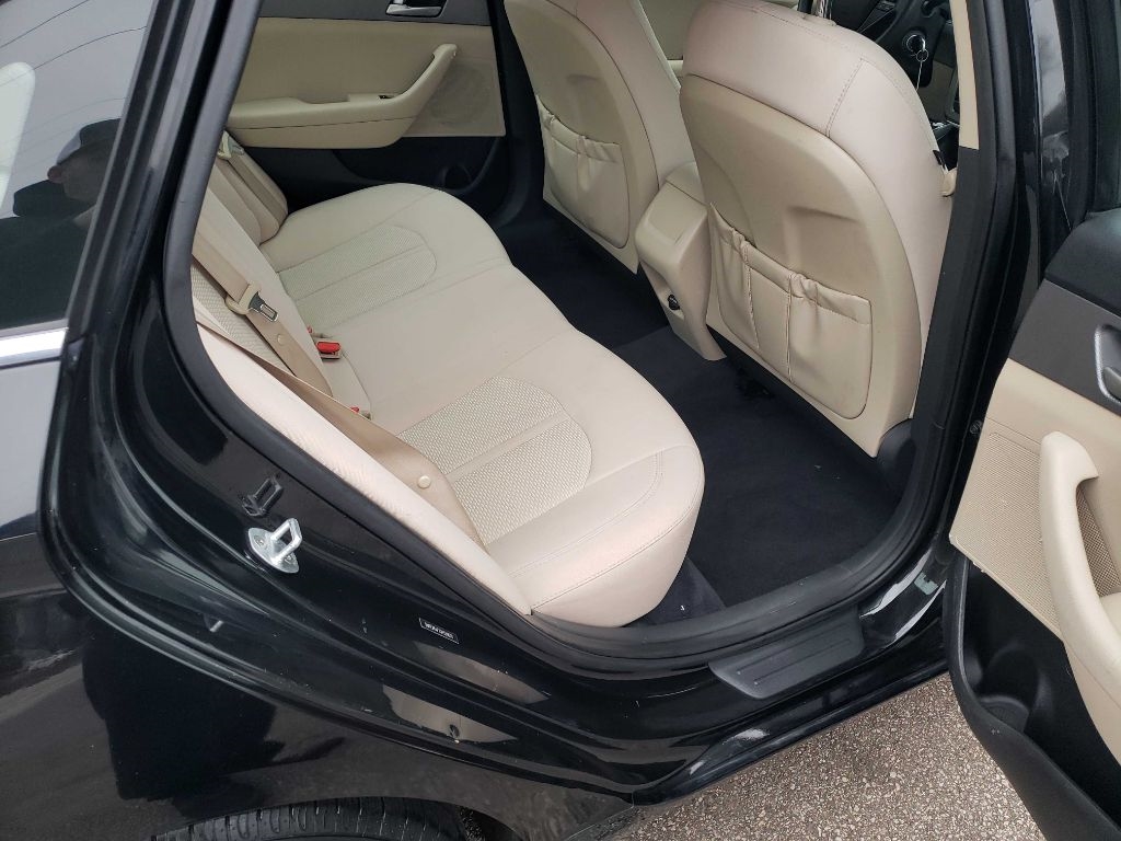 Hyundai Sonata SE 2016