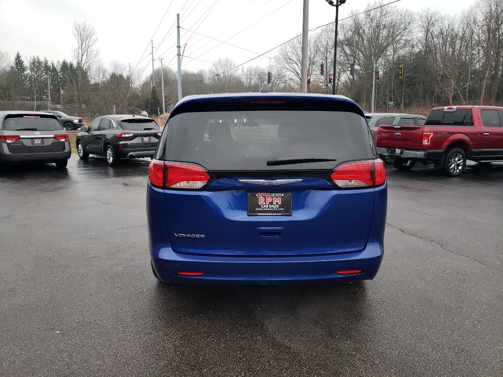 Chrysler Voyager LX 2021