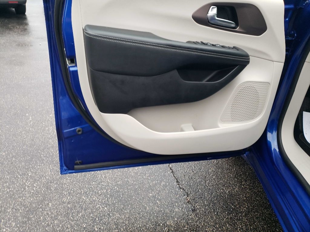 Chrysler Voyager LX 2021