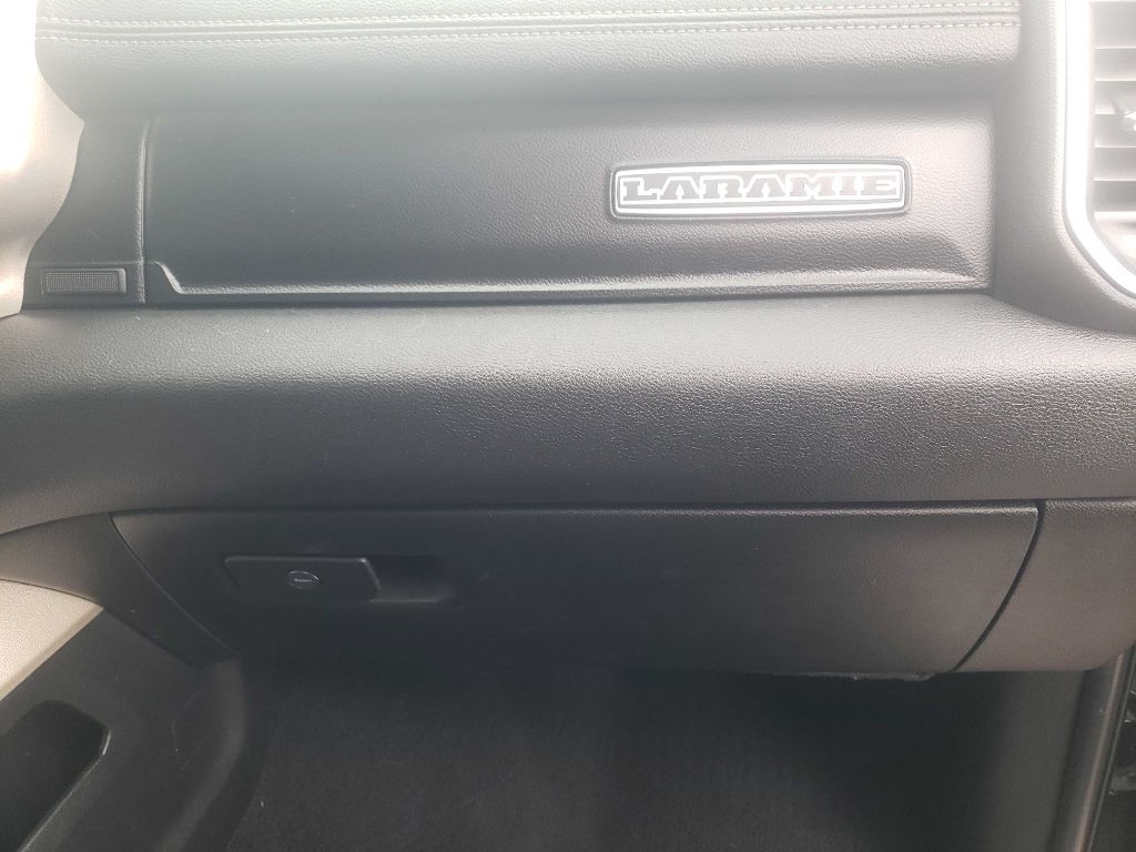 RAM 2500 Laramie Crew Cab SWB 4WD 2019