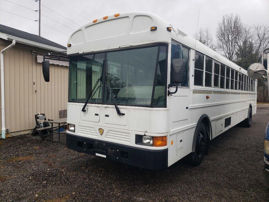 International 3000  2015