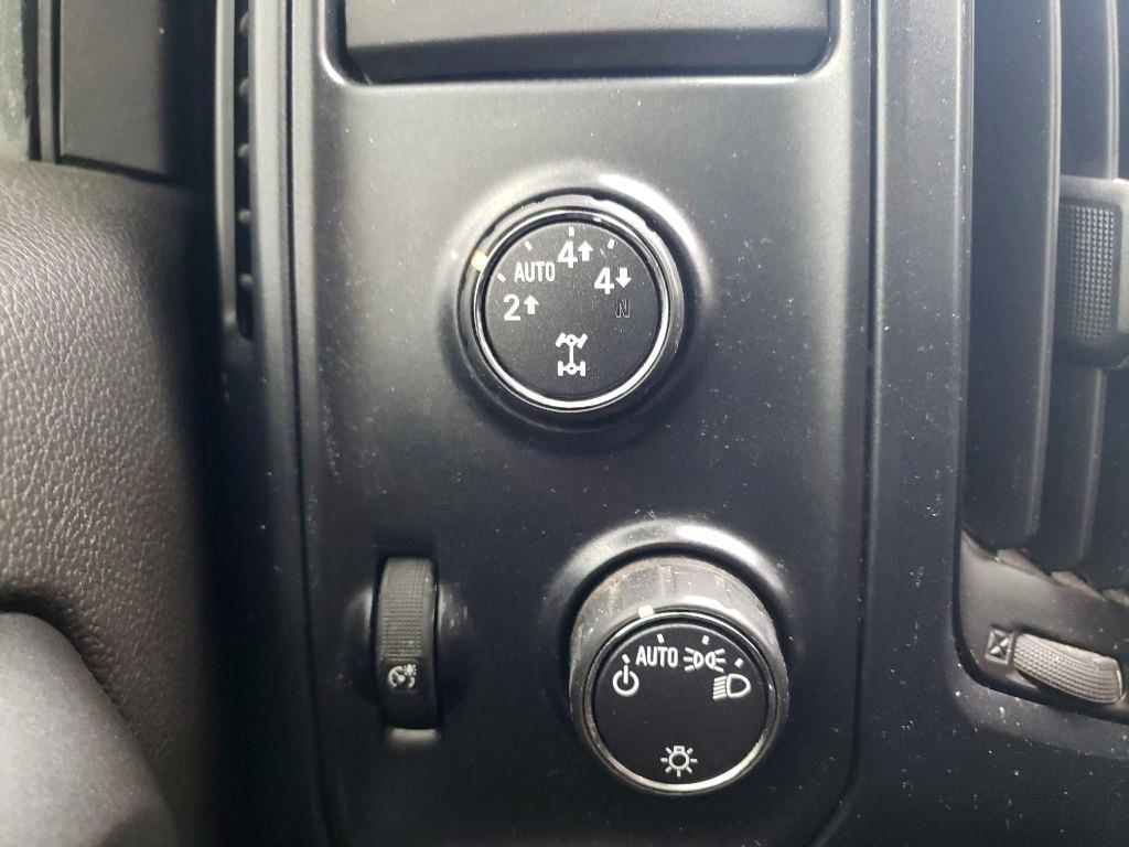 Chevrolet Silverado 1500 Work Truck Crew Cab Long Box 4WD 2016