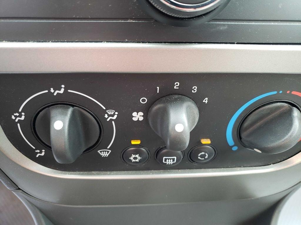 Saturn ION 2 Sedan Automatic 2007