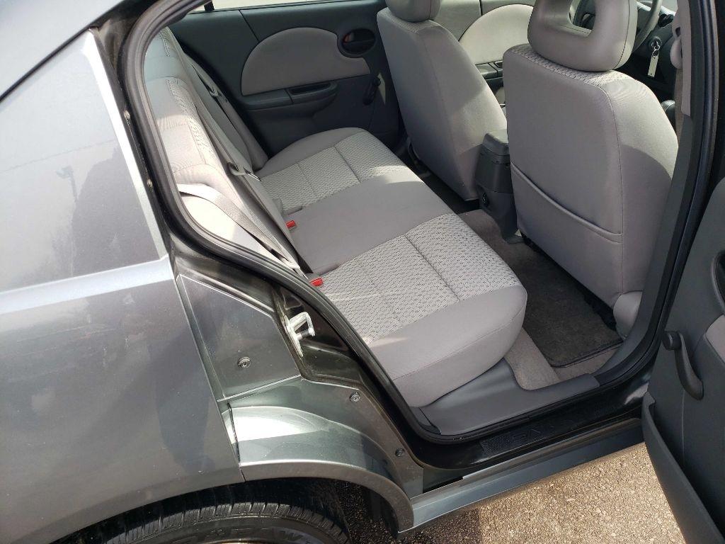 Saturn ION 2 Sedan Automatic 2007