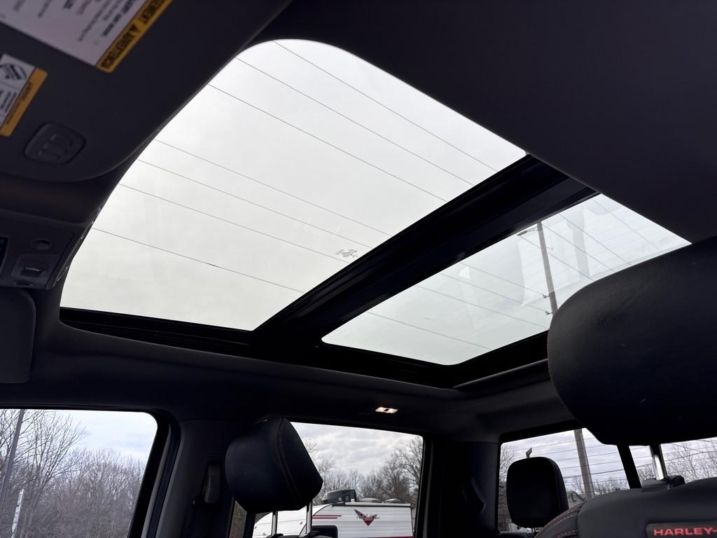 Ford F-250 SD Lariat Crew Cab 4WD 2020