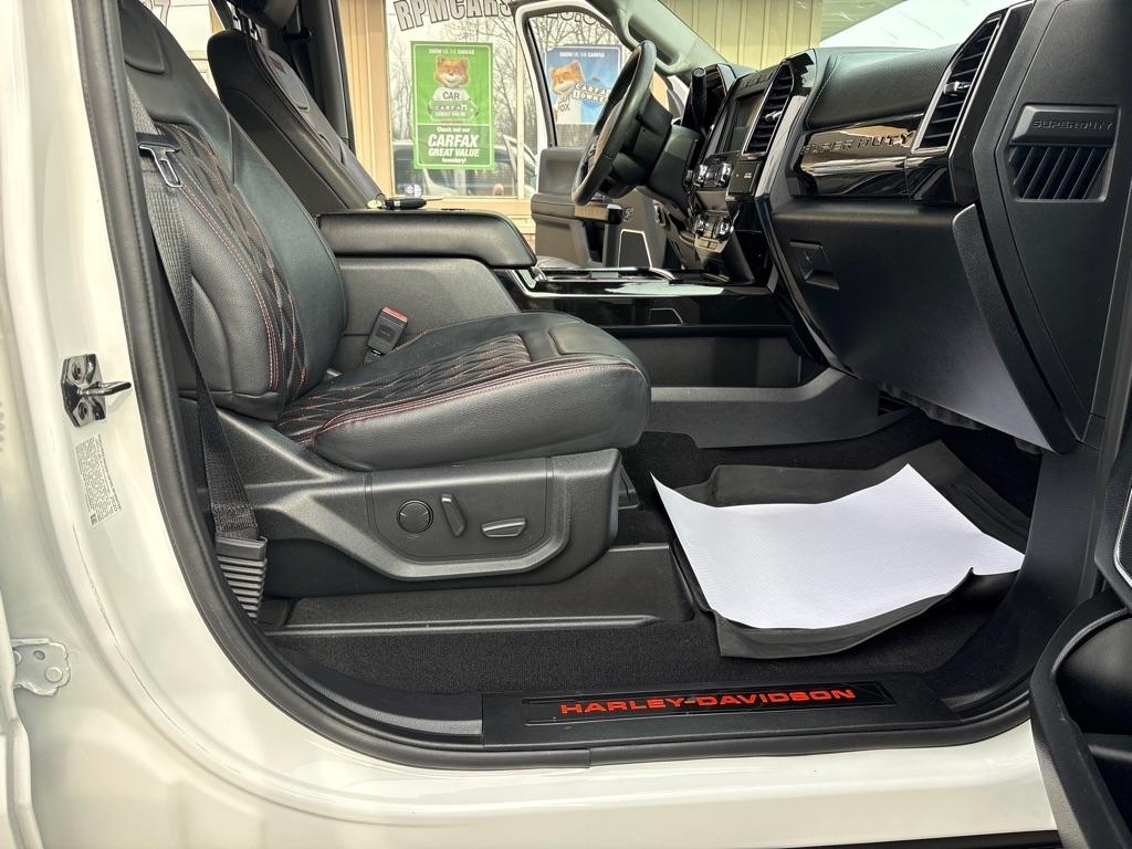 Ford F-250 SD Lariat Crew Cab 4WD 2020