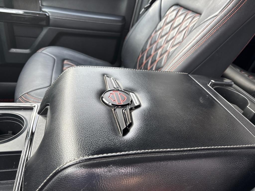 Ford F-250 SD Lariat Crew Cab 4WD 2020