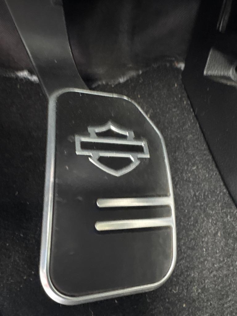 Ford F-250 SD Lariat Crew Cab 4WD 2020