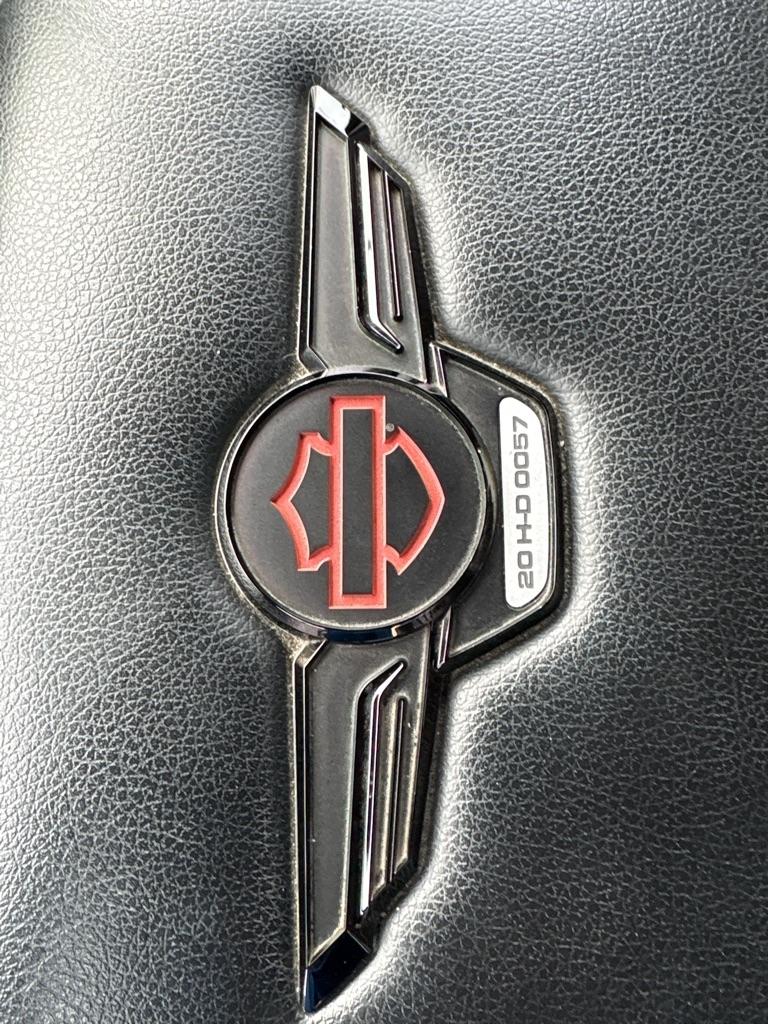 Ford F-250 SD Lariat Crew Cab 4WD 2020