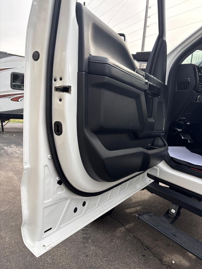 Ford F-250 SD Lariat Crew Cab 4WD 2020