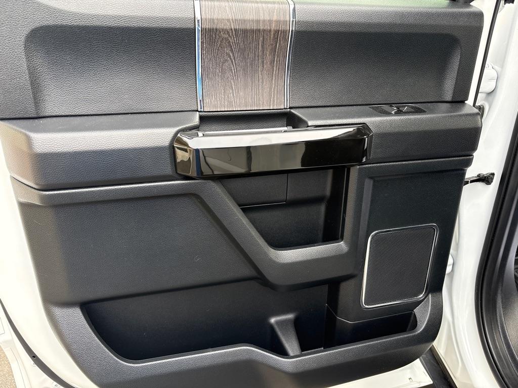 Ford F-250 SD Lariat Crew Cab 4WD 2020