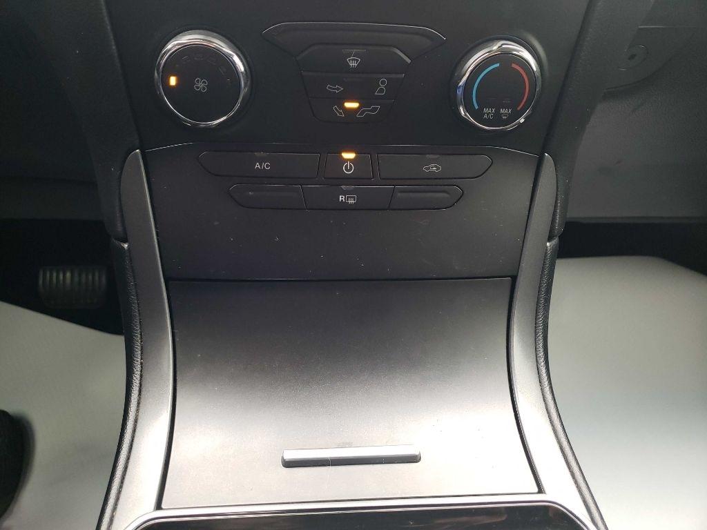 Ford Edge SE AWD 2019