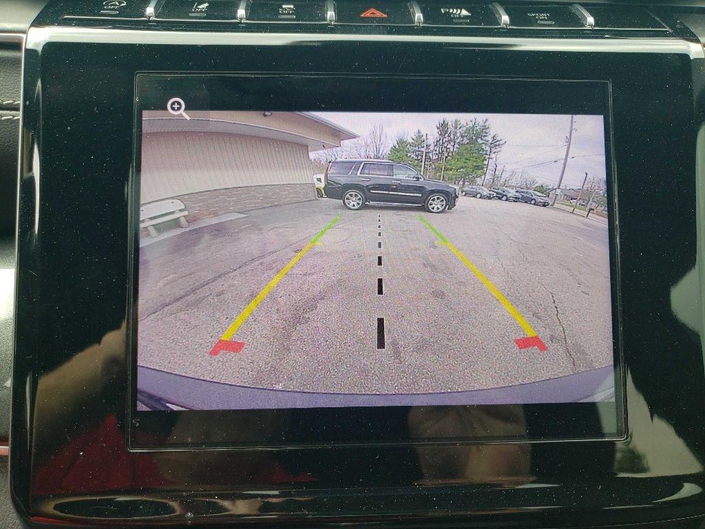 Jeep Grand Cherokee Laredo 4WD 2023