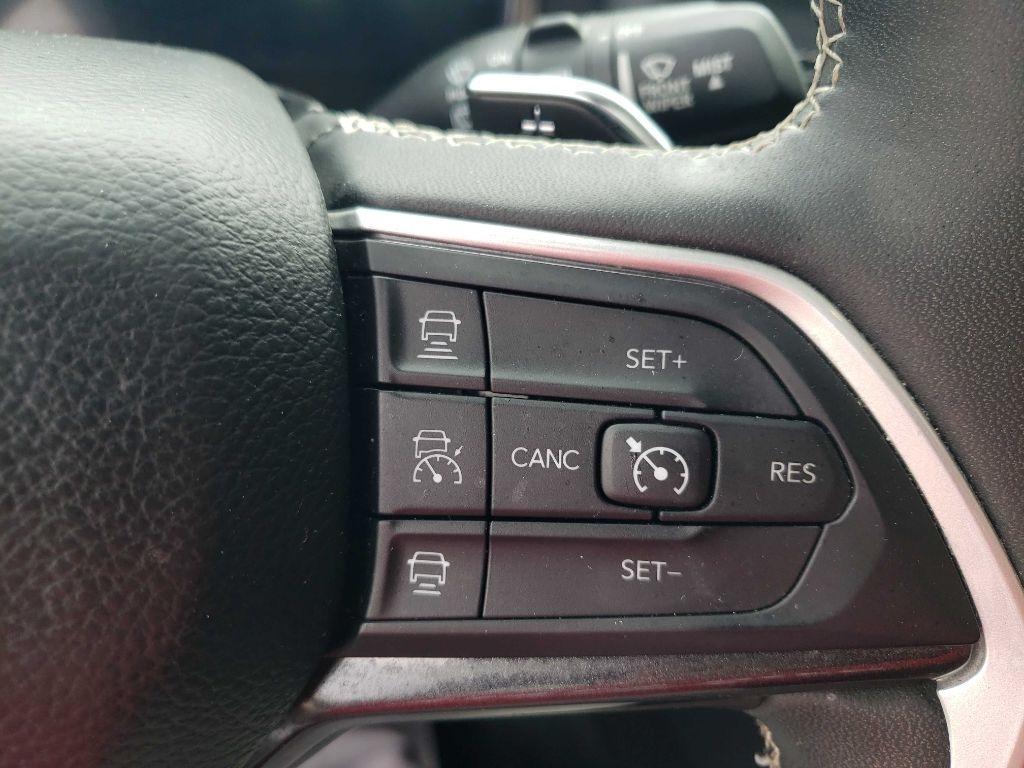 2023 Jeep Grand Cherokee Altitude - Photo 18