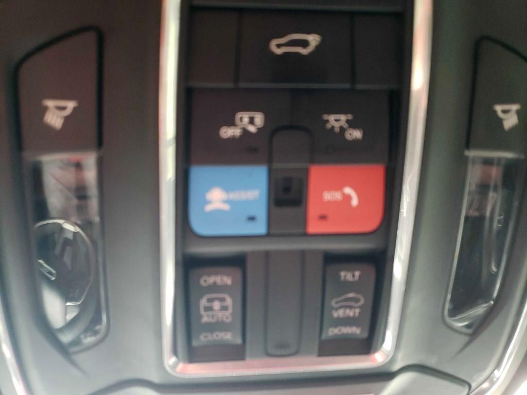 2023 Jeep Grand Cherokee Altitude - Photo 23