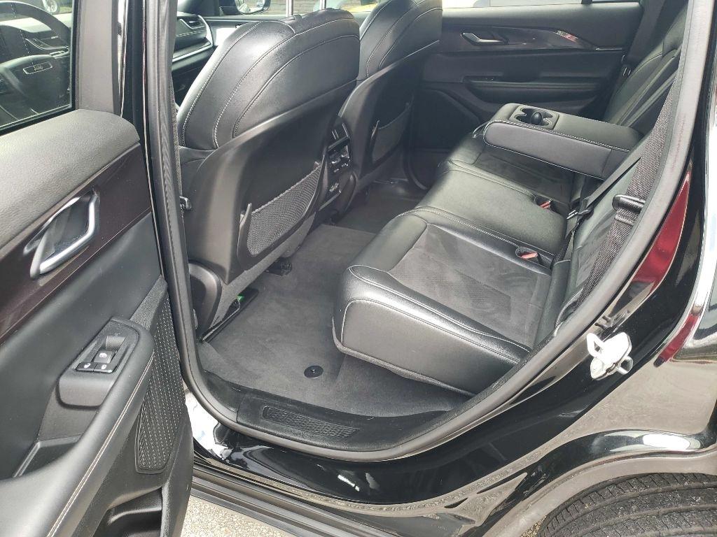 2023 Jeep Grand Cherokee Altitude - Photo 24