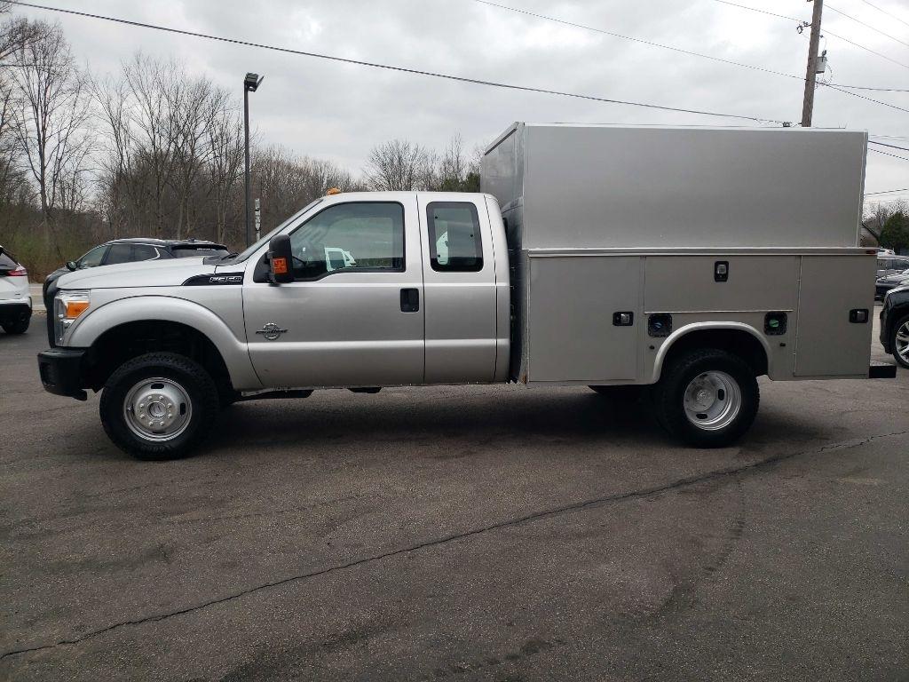 Ford F-350 SD XL SuperCab Long Bed DRW 4WD 2016