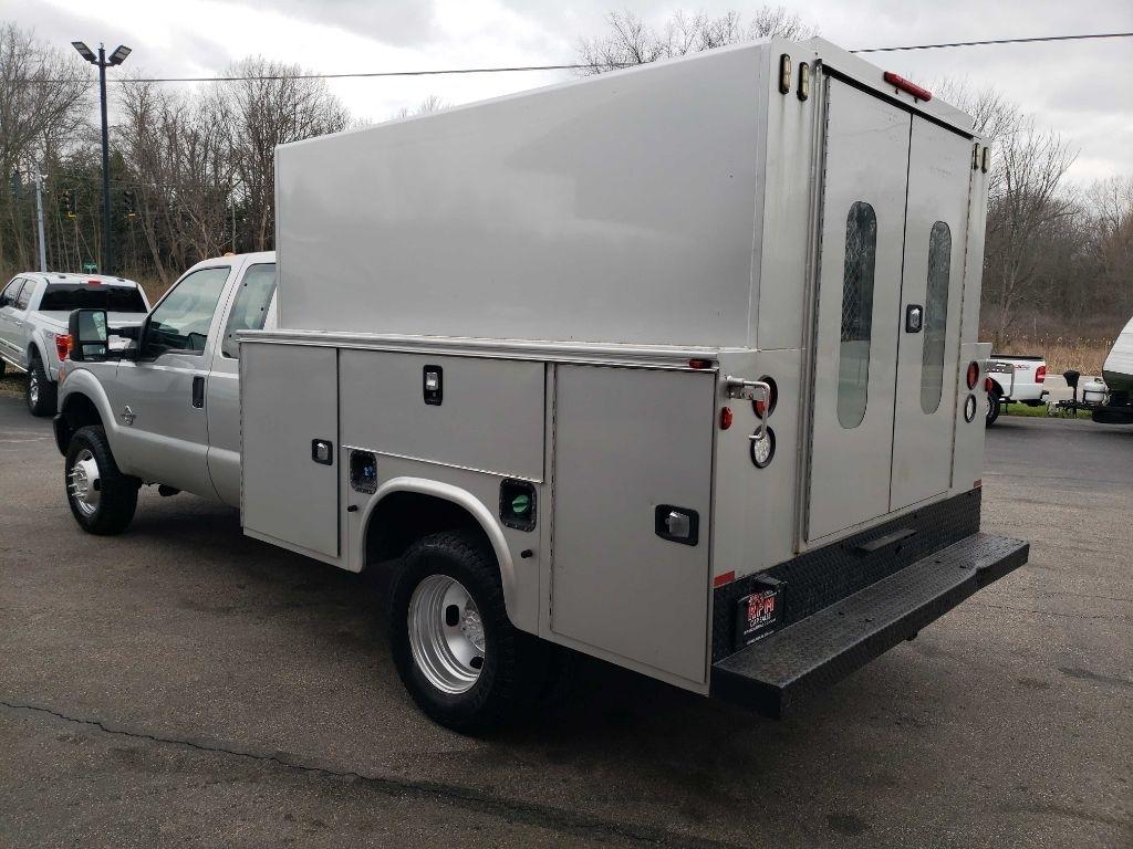 Ford F-350 SD XL SuperCab Long Bed DRW 4WD 2016