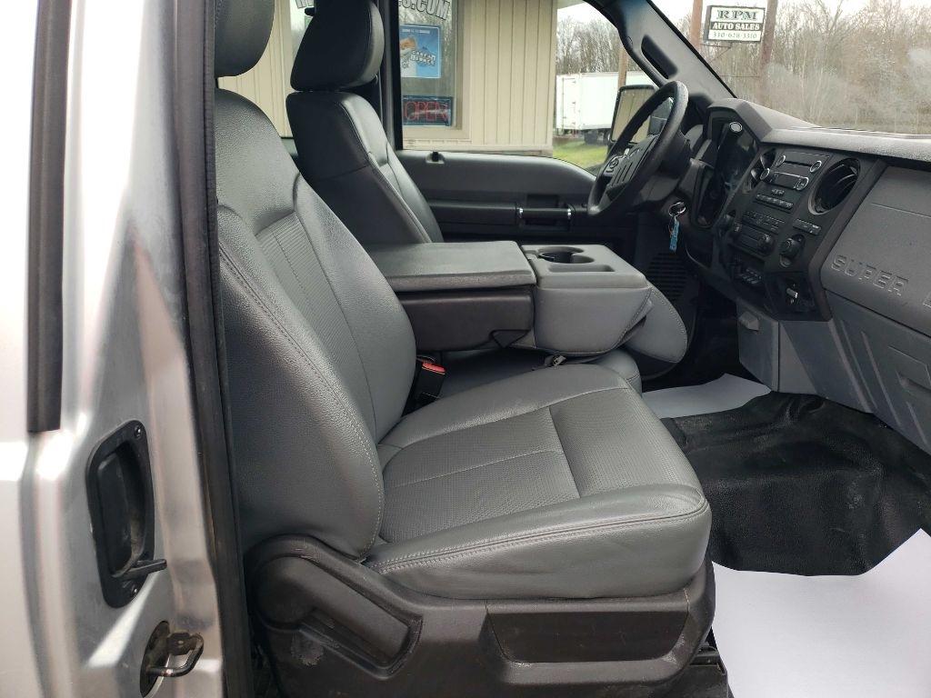 Ford F-350 SD XL SuperCab Long Bed DRW 4WD 2016