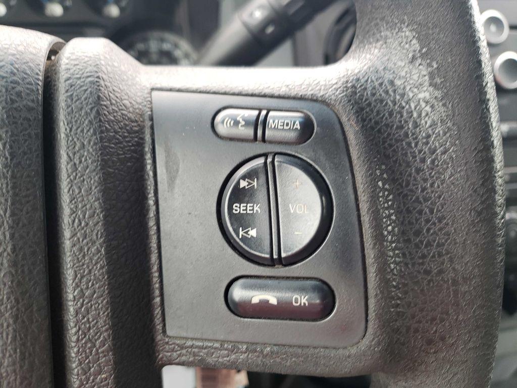 Ford F-350 SD XL SuperCab Long Bed DRW 4WD 2016