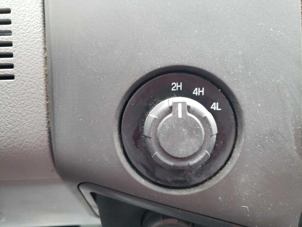 Ford F-350 SD XL SuperCab Long Bed DRW 4WD 2016