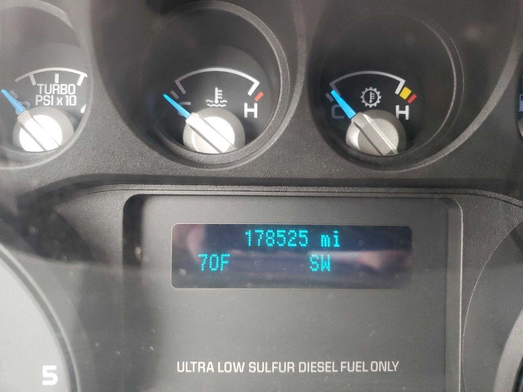 Ford F-350 SD XL SuperCab Long Bed DRW 4WD 2016