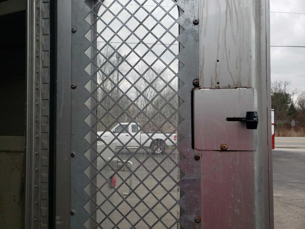 Ford F-350 SD XL SuperCab Long Bed DRW 4WD 2016