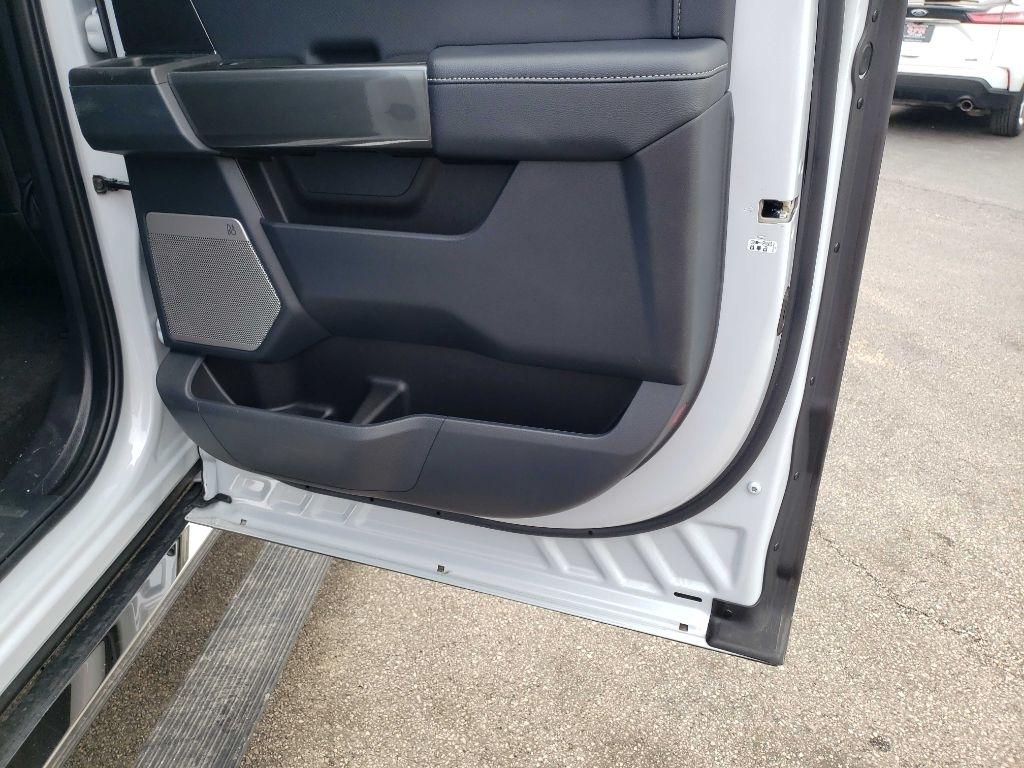 Ford F-150 XLT SuperCrew 5.5-ft. Bed 4WD 2022