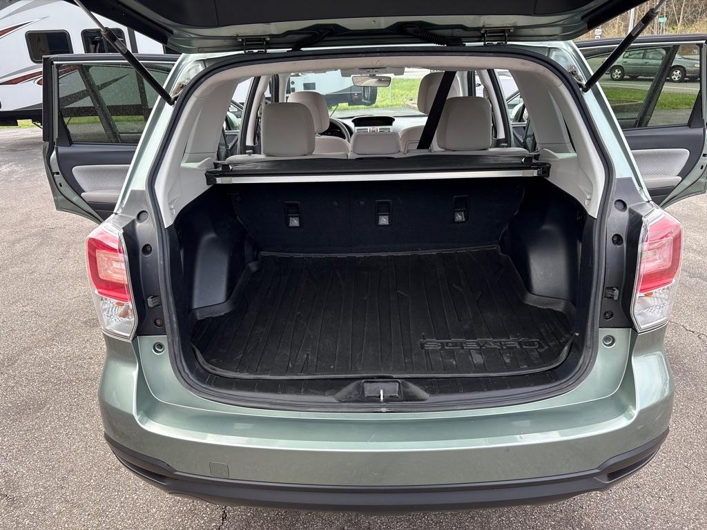 Subaru Forester 2.5i Premium PZEV CVT 2017