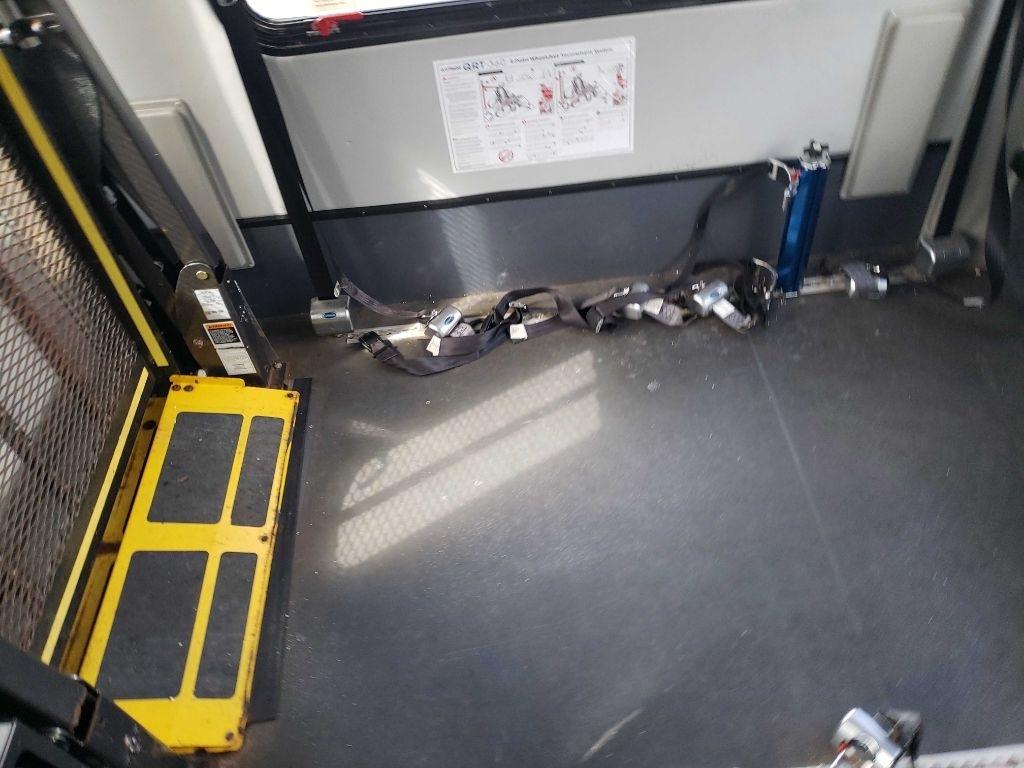 Ford Econoline E350 2015