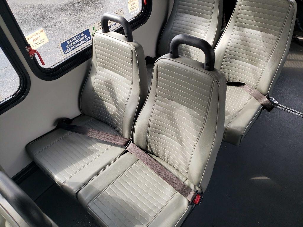 2015 Ford E-Series Cutaway Base - Photo 28
