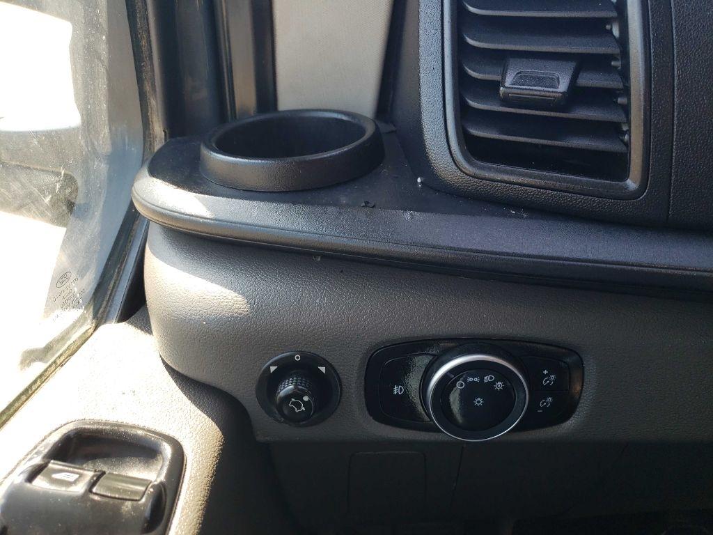 Ford Transit T-350 HD DRW 2022