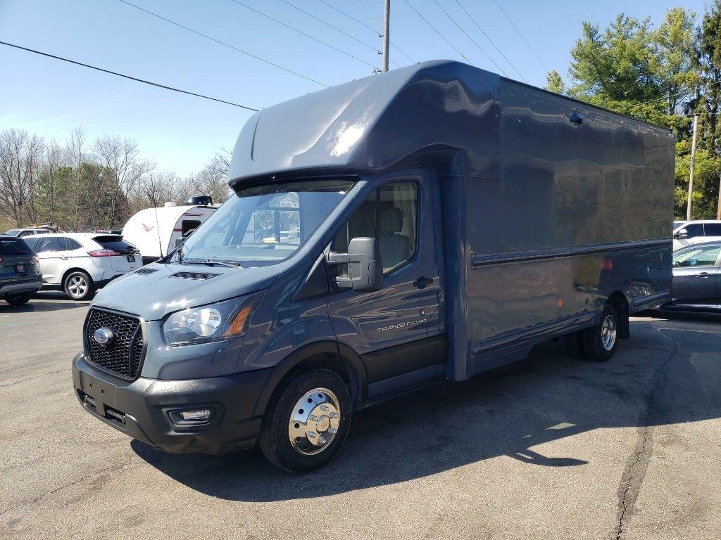 Ford Transit T-350 HD DRW 2022