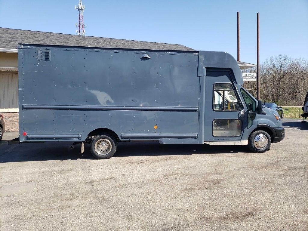 Ford Transit T-350 HD DRW 2022